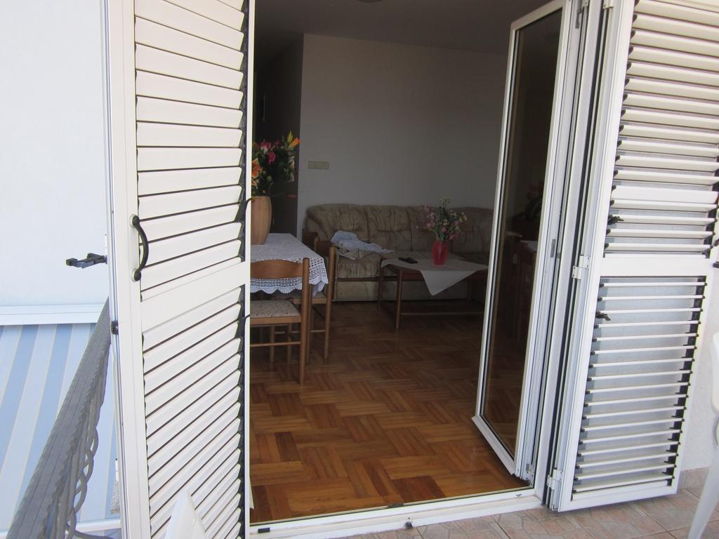 Apartments Antonia Malinska Habitación foto