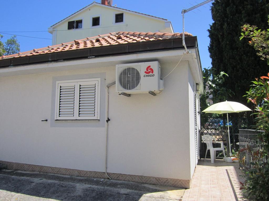 Apartments Antonia Malinska Habitación foto